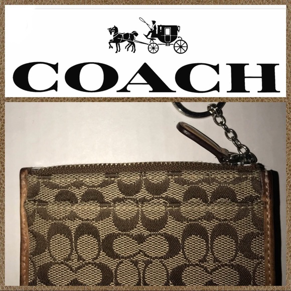 Coach Handbags - 🔴SALE! COACH MONOGRAM KEY & COIN PURSE